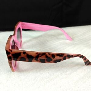 Women's sunglasses